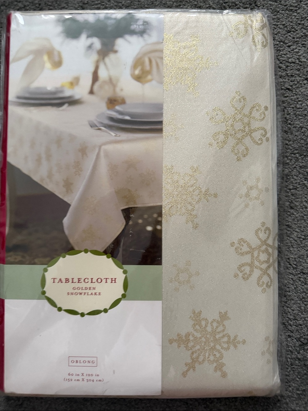 Vintage Tablecloth Golden Snowflake Tablecloth - Ivory and Gold Oblong 60x120
